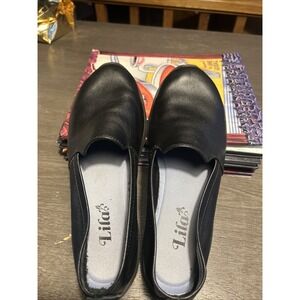 Lila Kelsey Shoe Women's Size 7.5 Work shoe Non slip Comfortable Leather CLEAN